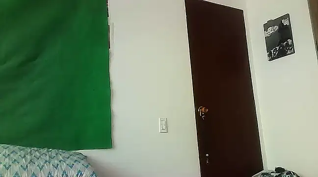 Snapshot of Scarlett_Knox_69 chatting on 15, 12, 2024 Scarlett Knox 69 online show from 15, 12, 2024