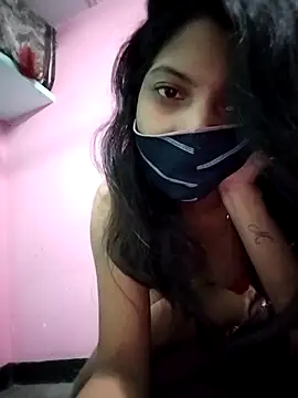 Hotty-Divya online show from 2, 11, 2025