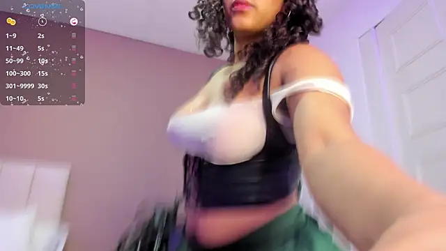 Alia Rodriguez  online show from 24, 10, 2025