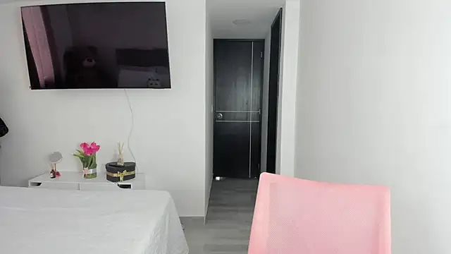 Ori valentina online show from 12, 3, 2025