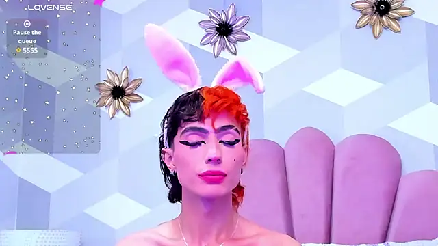 KylieMonnett online show from 17, 2, 2025