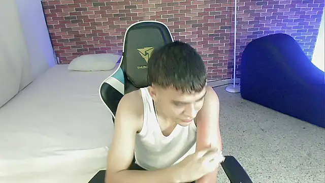 Snapshot of zacariasss_ chatting on 11, 9, 2025 zacariasss online show from 11, 9, 2025