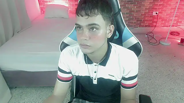 Snapshot of zacariasss_ chatting on 20, 9, 2025 zacariasss online show from 20, 9, 2025