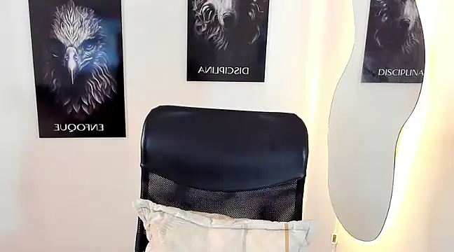 Andrew wolf7 online show from 19, 3, 2025