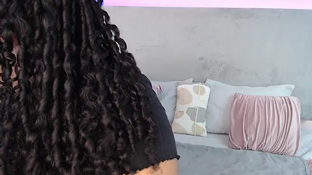 Snapshot of Miley_Collins chatting on 3, 12, 2024 Miley Collins online show from 3, 12, 2024