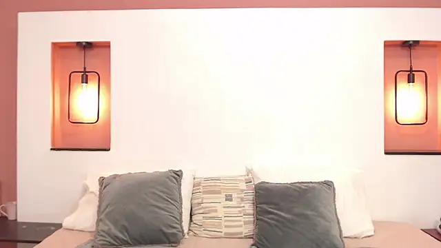 Snapshot of Miley_Collins chatting on 11, 12, 2024 Miley Collins online show from 11, 12, 2024