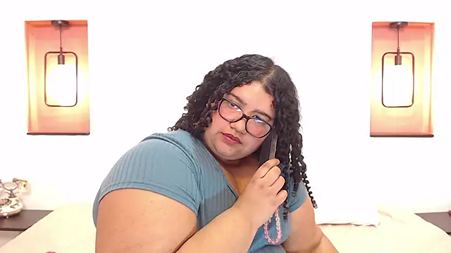 Snapshot of Miley_Collins chatting on 9, 1, 2025 Miley Collins online show from 9, 1, 2025