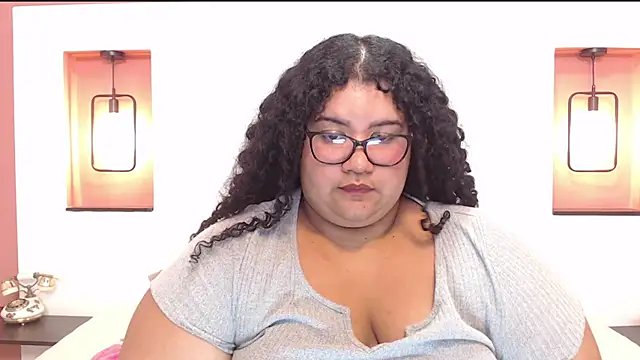 Snapshot of Miley_Collins chatting on 11, 3, 2025 Miley Collins online show from 11, 3, 2025