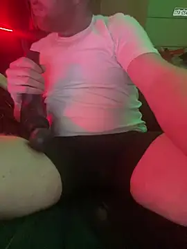 Snapshot of theoneandonlyniko chatting on 31, 12, 2024 theoneandonlyniko online show from 31, 12, 2024