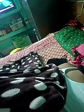 Lustyful Couple online show from 26, 2, 2025