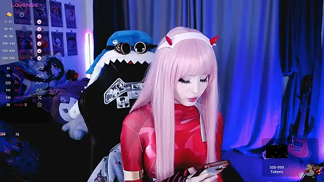  Sparkland  online show from 31, 1, 2025