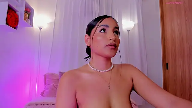 AishaPeyton online show from 16, 7, 2026