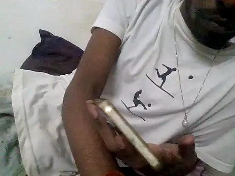 devilsam3327 online show from 3, 11, 2025