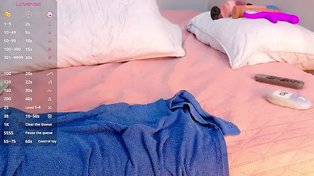 petitelittleebony online show from 22, 9, 2025