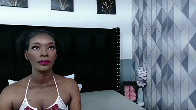 petitelittleebony online show from 14, 4, 2026