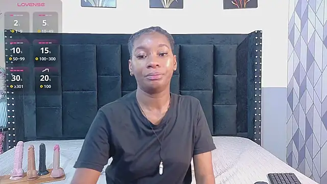 petitelittleebony online show from 16, 7, 2026