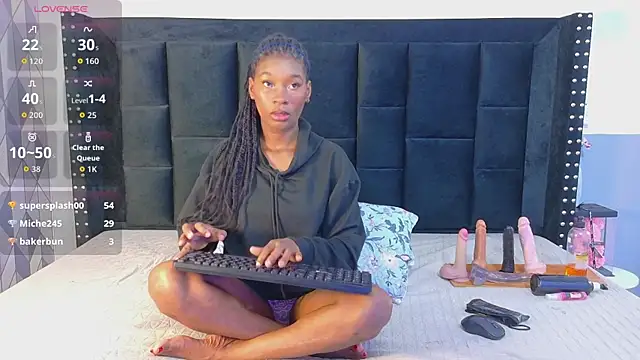petitelittleebony online show from 28, 7, 2026