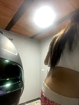 SarahStones online show from 17, 9, 2025