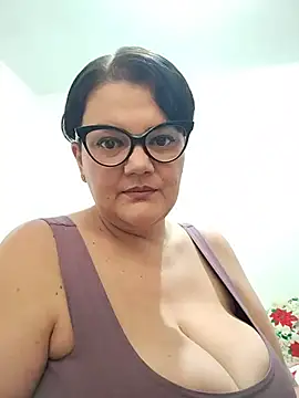 Snapshot of Madisonpalacio chatting on 5, 7, 2026 Madisonpalacio online show from 5, 7, 2026