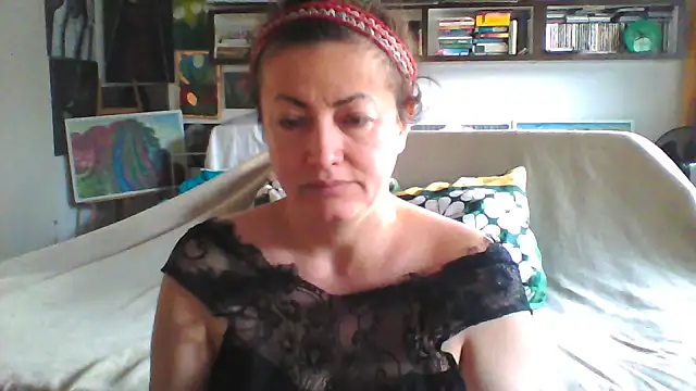 MariaAnaSunshine online show from 9, 9, 2025