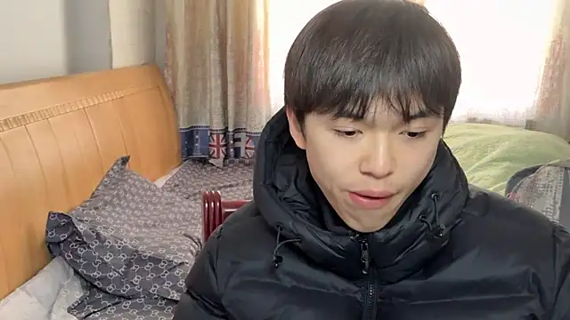 xiaottt1918 online show from 6, 1, 2025