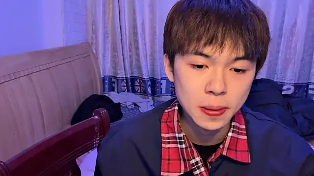 xiaottt1918 online show from 16, 1, 2025