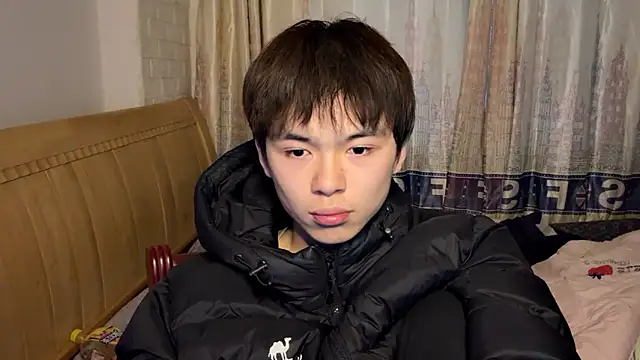 xiaottt1918 online show from 25, 1, 2025