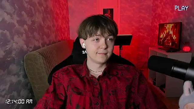 Snapshot of charonbaby1 chatting on 21, 10, 2025 charonbaby1 online show from 21, 10, 2025