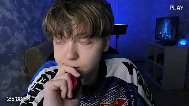 Snapshot of charonbaby1 chatting on 25, 10, 2025 charonbaby1 online show from 25, 10, 2025