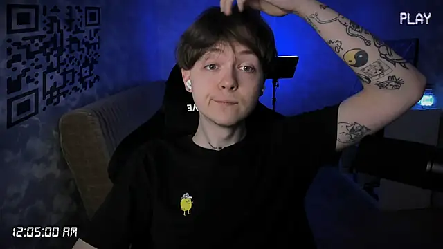 Snapshot of charonbaby1 chatting on 29, 10, 2025 charonbaby1 online show from 29, 10, 2025