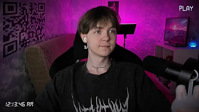 Snapshot of charonbaby1 chatting on 4, 11, 2025 charonbaby1 online show from 4, 11, 2025