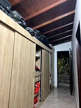 zoe roux21 online show from 25, 10, 2025