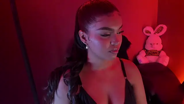 zoe roux21 online show from 29, 10, 2025