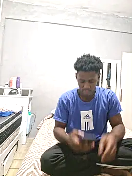 Snapshot of Percybr4561 chatting on 17, 11, 2025 Percybr4561 online show from 17, 11, 2025