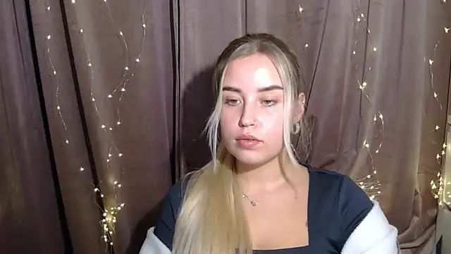 KristyHoney online show from 4, 12, 2024