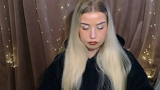 KristyHoney online show from 12, 12, 2024