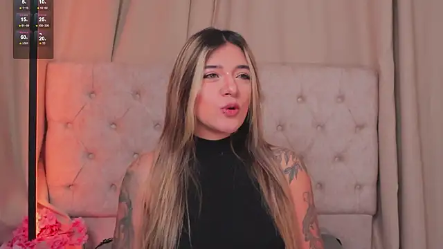 ashleyvalirya online show from 4, 3, 2025