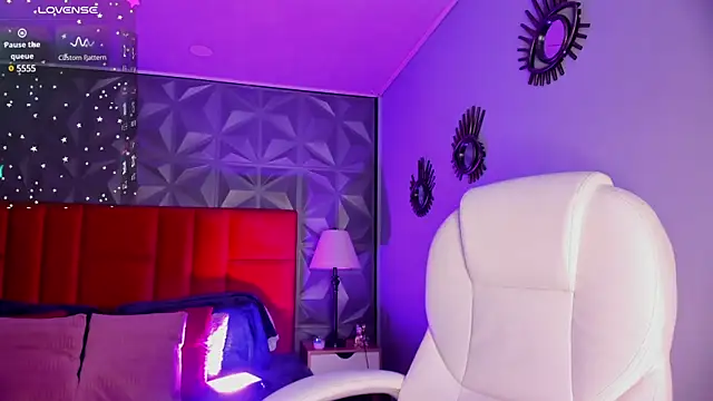 Giovanna oliveira online show from 28, 1, 2025