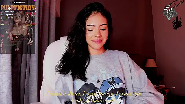 Giovanna oliveira online show from 21, 10, 2025