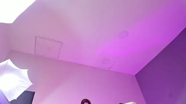 Giovanna oliveira online show from 11, 4, 2026