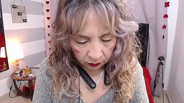 Snapshot of Afrodita_sg chatting on 8, 7, 2026 Afrodita sg online show from 8, 7, 2026
