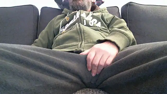 Snapshot of 77_No_Name_77 chatting on 3, 3, 2026 77 No Name 77 online show from 3, 3, 2026