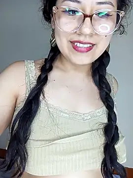 Snapshot of MishuColfer chatting on 14, 2, 2026 MishuColfer online show from 14, 2, 2026