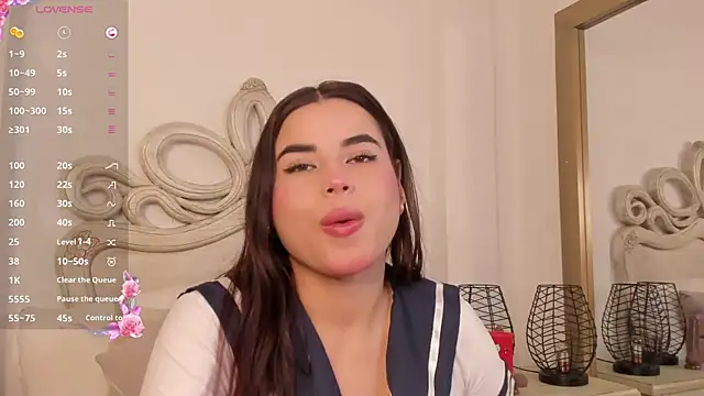 Victoria vallejo  online show from 7, 3, 2025