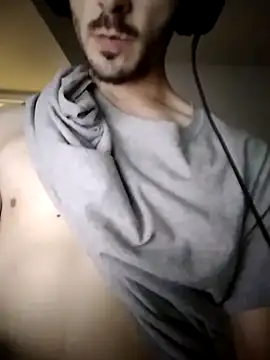 Snapshot of helloongg chatting on 30, 10, 2025 helloongg online show from 30, 10, 2025