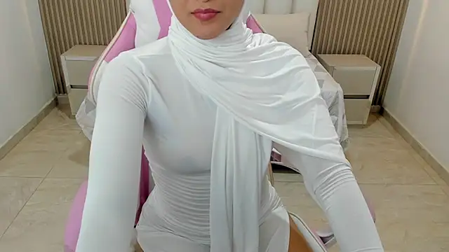 Snapshot of Hanaa_latif chatting on 3, 2, 2025 Hanaa latif online show from 3, 2, 2025