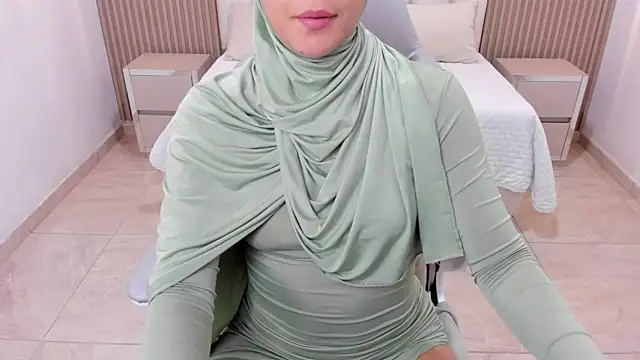 Snapshot of Hanaa_latif chatting on 3, 3, 2025 Hanaa latif online show from 3, 3, 2025