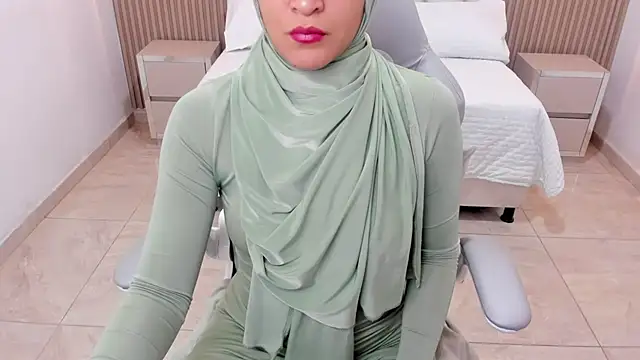 Snapshot of Hanaa_latif chatting on 17, 3, 2025 Hanaa latif online show from 17, 3, 2025
