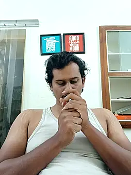 Long Laster online show from 6, 3, 2025