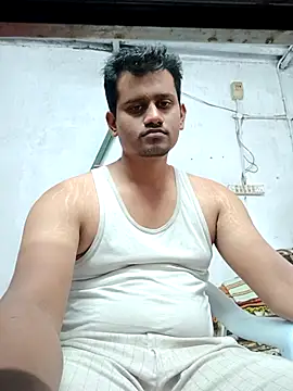 Long Laster online show from 26, 9, 2025